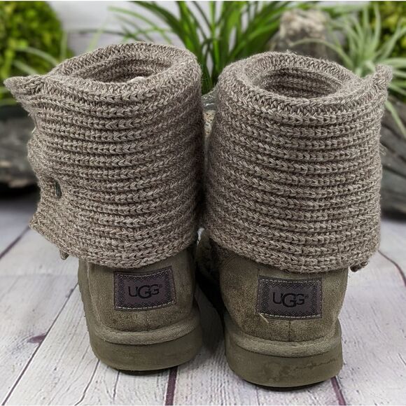 UGG® Classic Cardy II Knit Boot - Picture 4 of 8